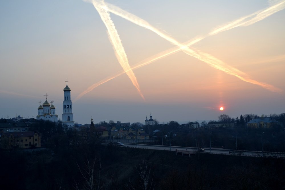 Рассвет над Брянском