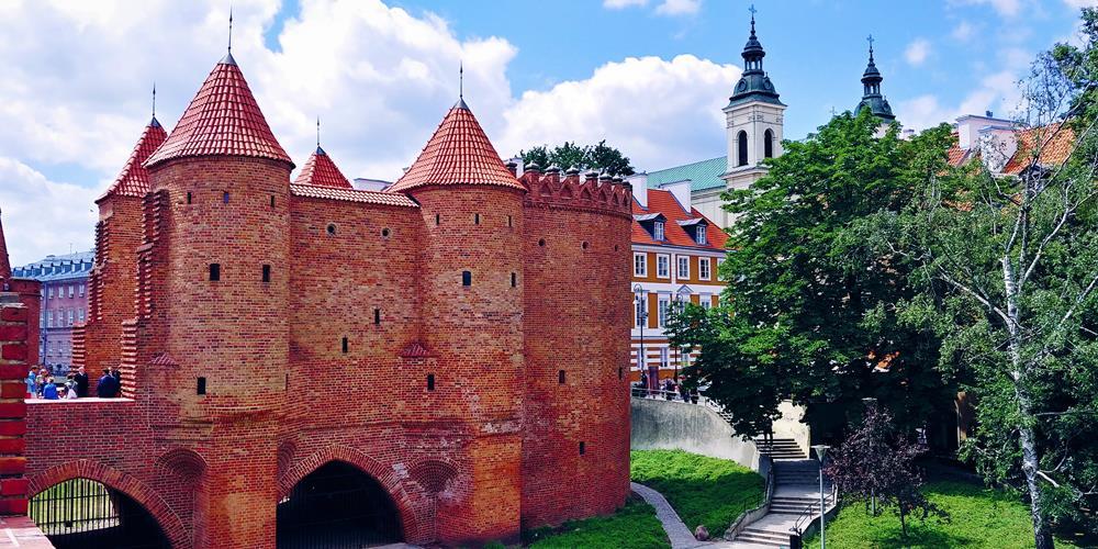 Photograph by Mariusz Smolinski