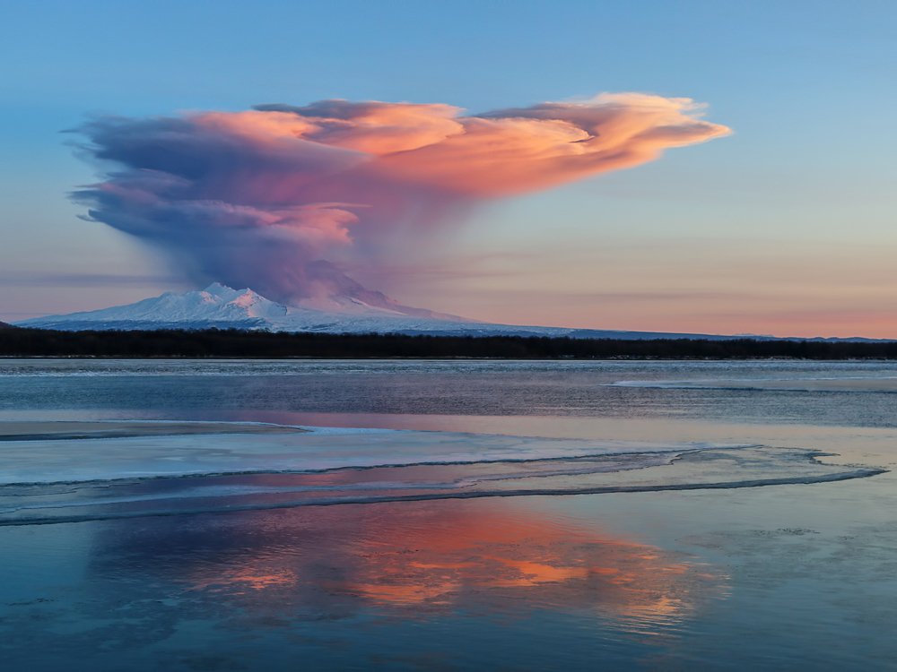Awakening of a volcano.