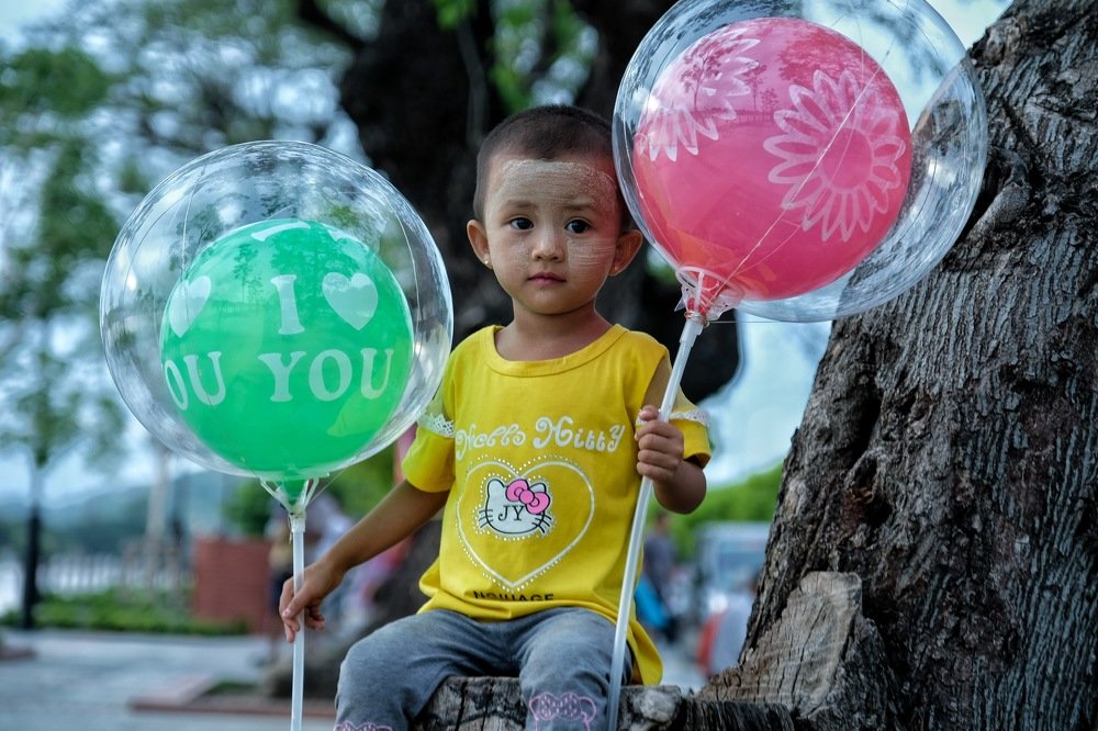 Photograph by Aung Tun