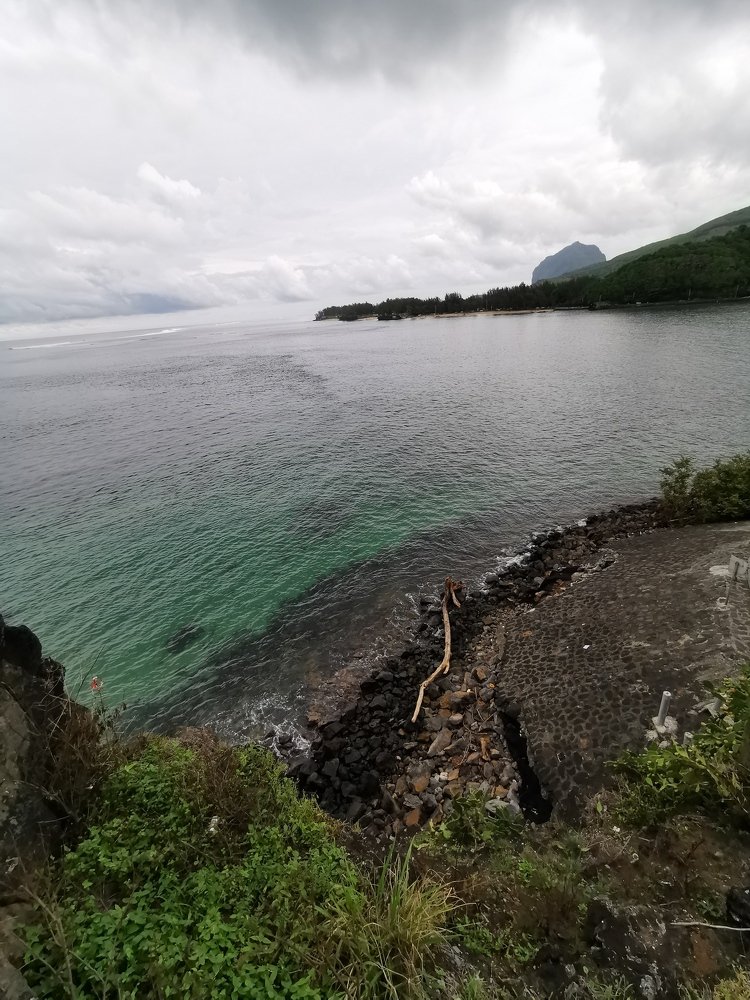 Photograph by Yae Er