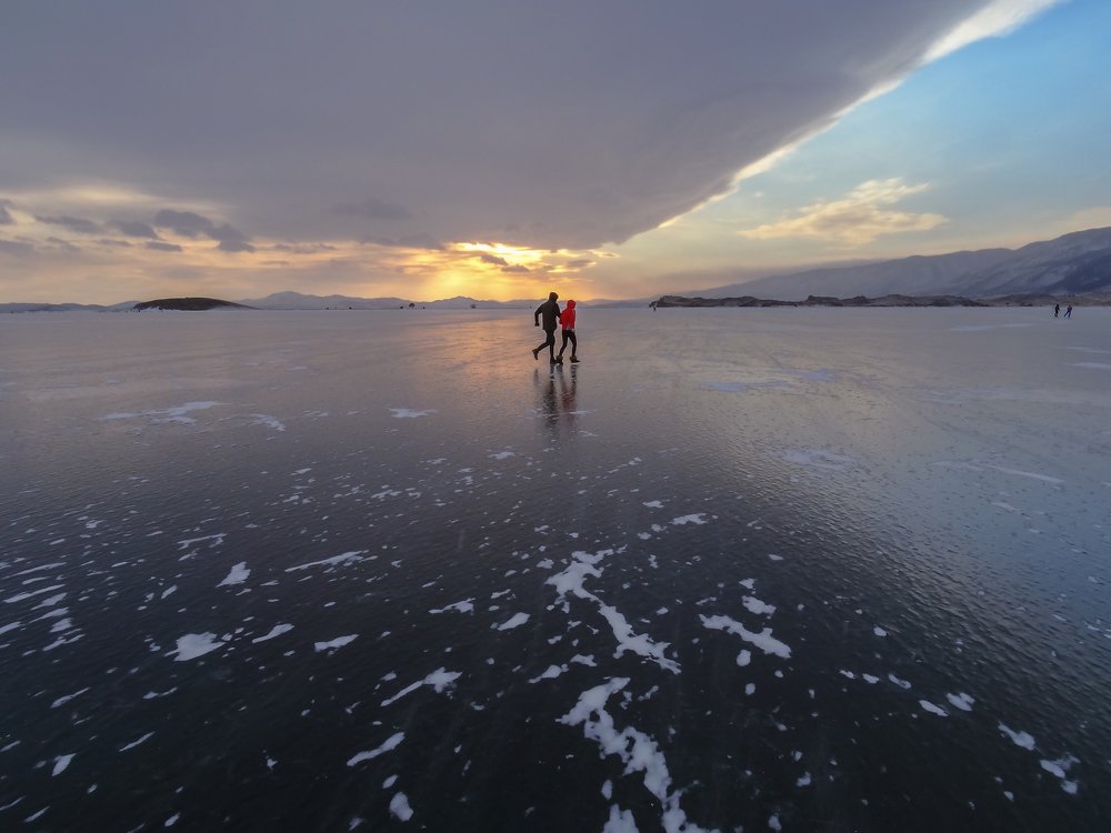 Байкальский лёд.