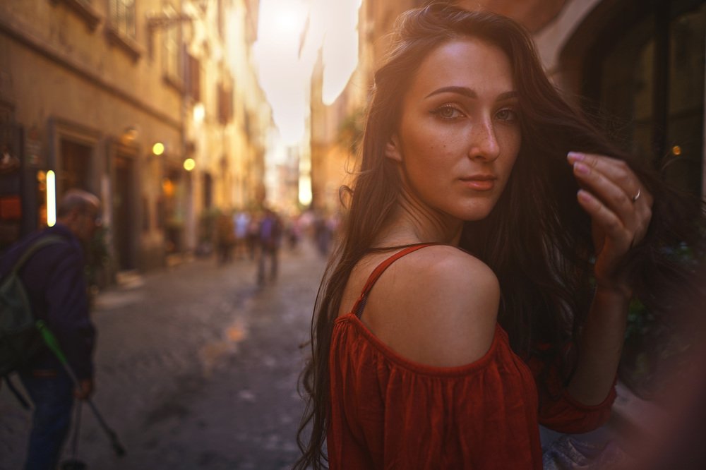 Will she turn around?