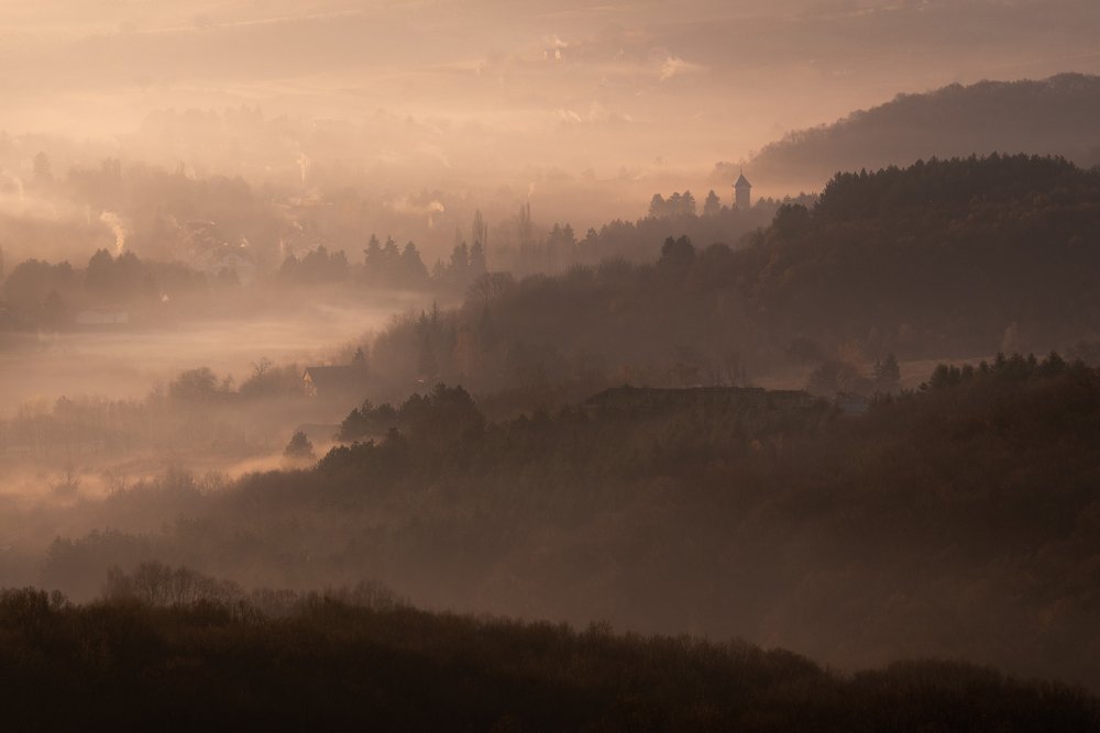 Misty morning over the Valley