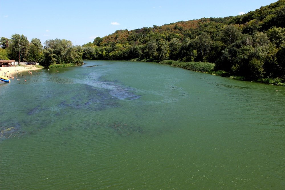 Маленький пляж у Северского Донца
