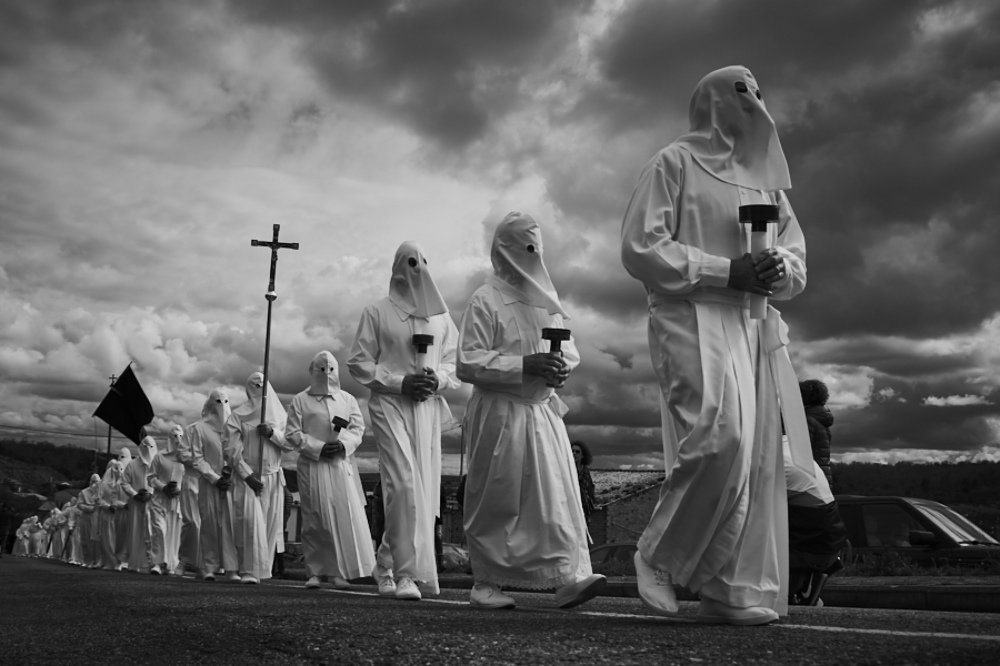 Photograph by Raul Fernandez