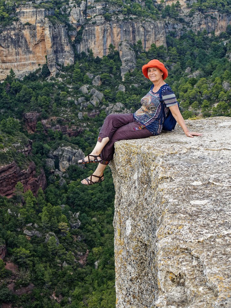 Над пропастью.