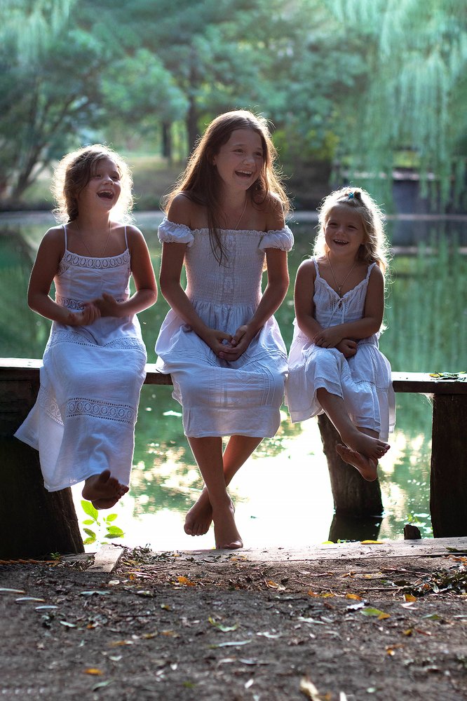 Хохотуньки - сеструньки