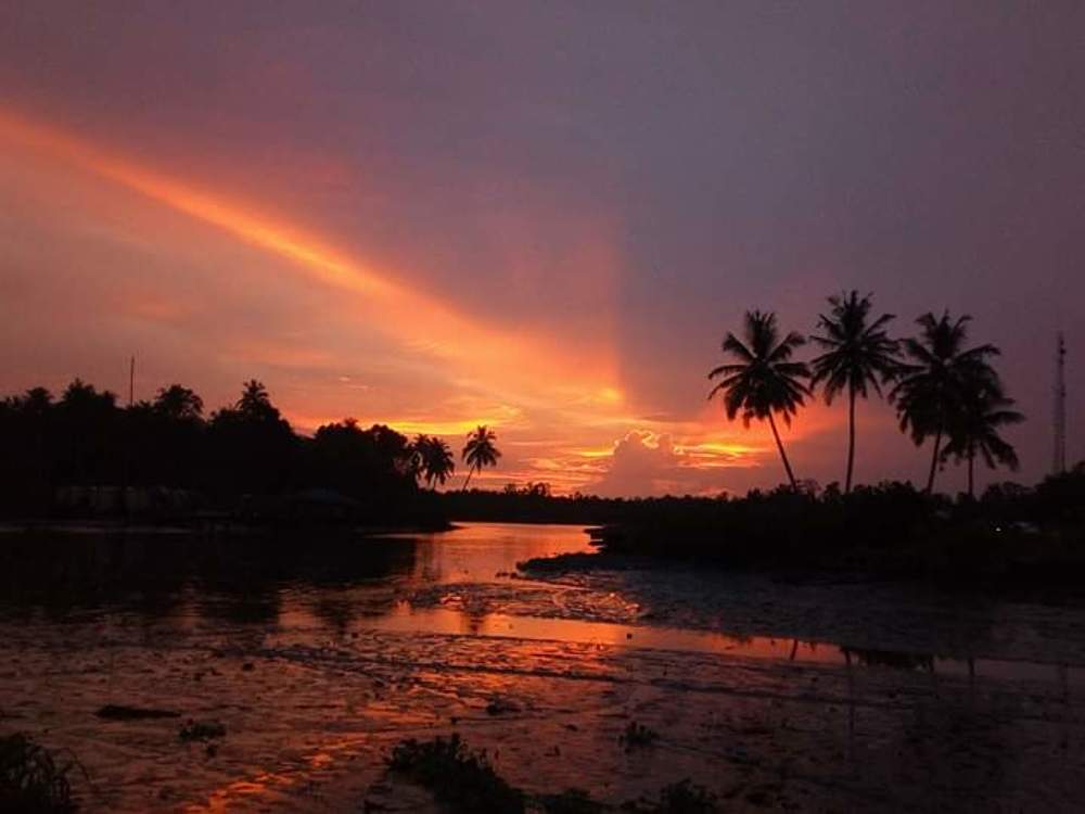 Photograph by Frank Ekine