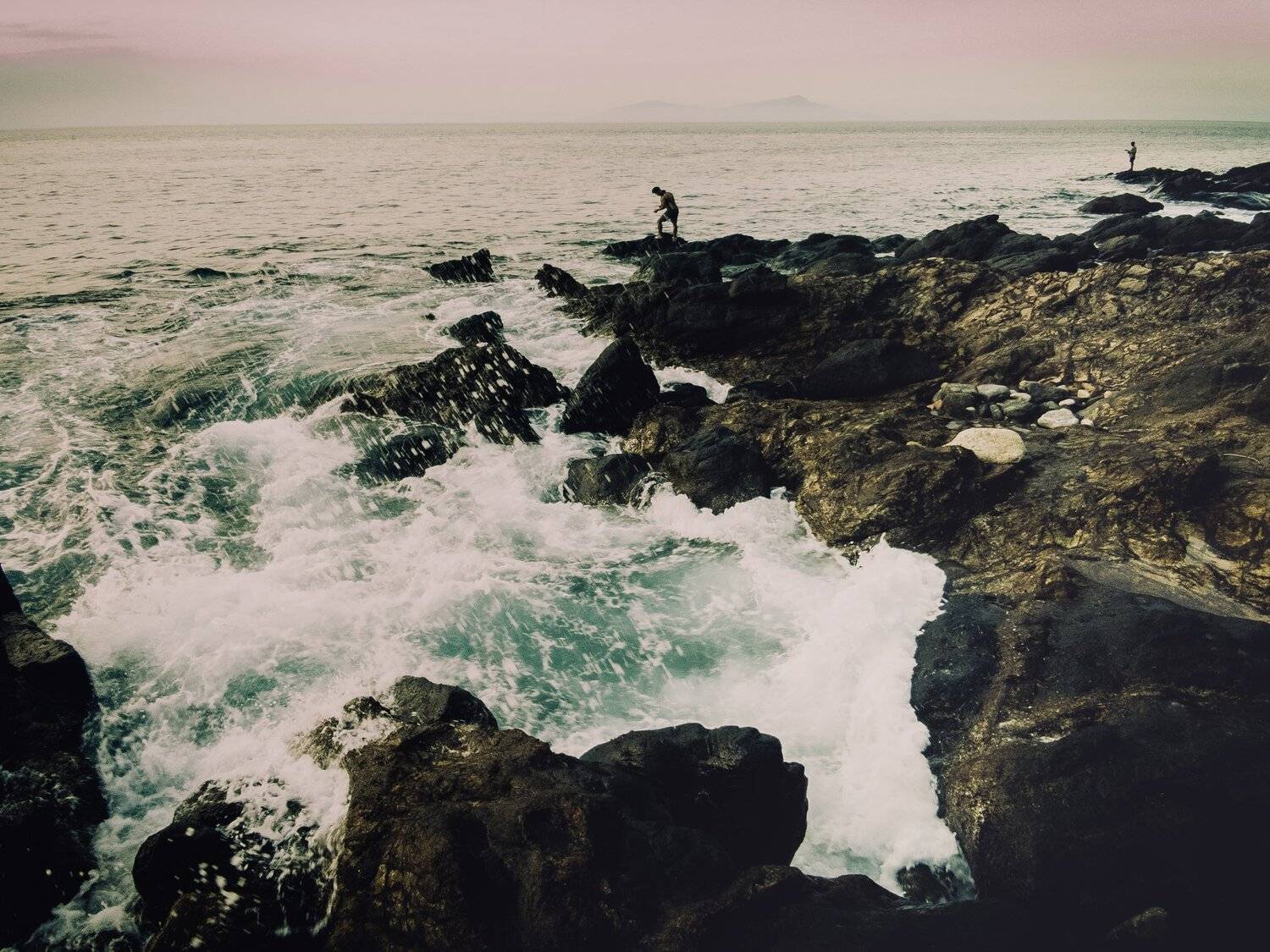 Rocks and Splashes
