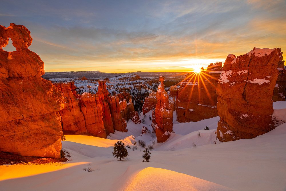 Sunrise at Bryce Canyon