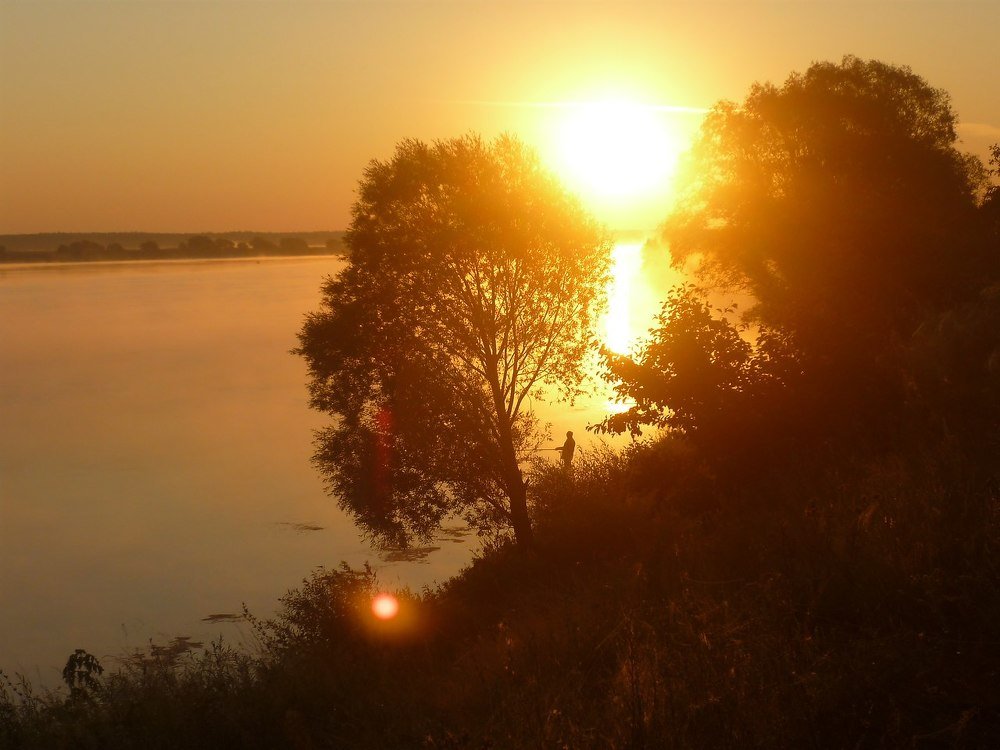 Восход на реке Ока