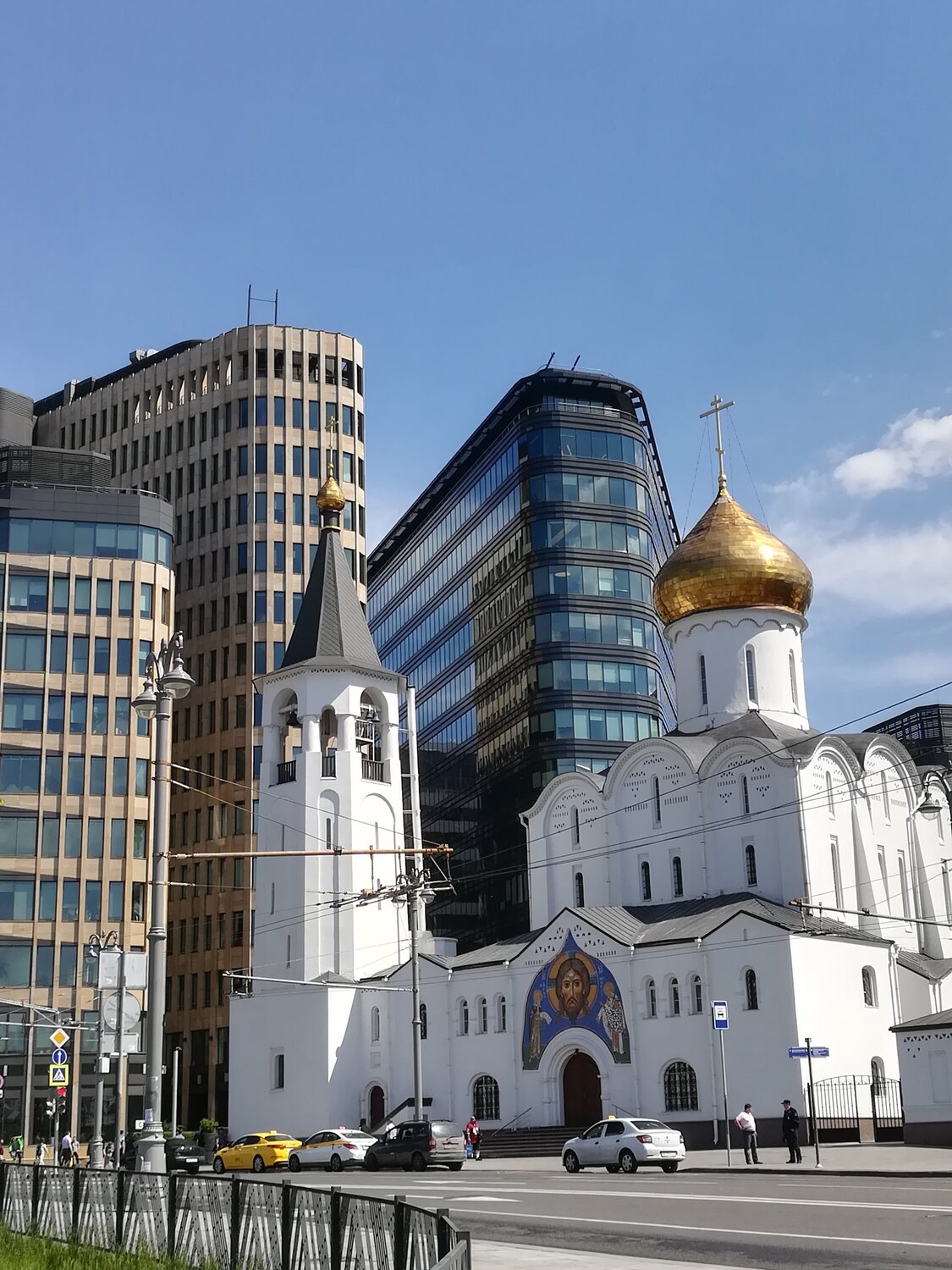 Городской контраст