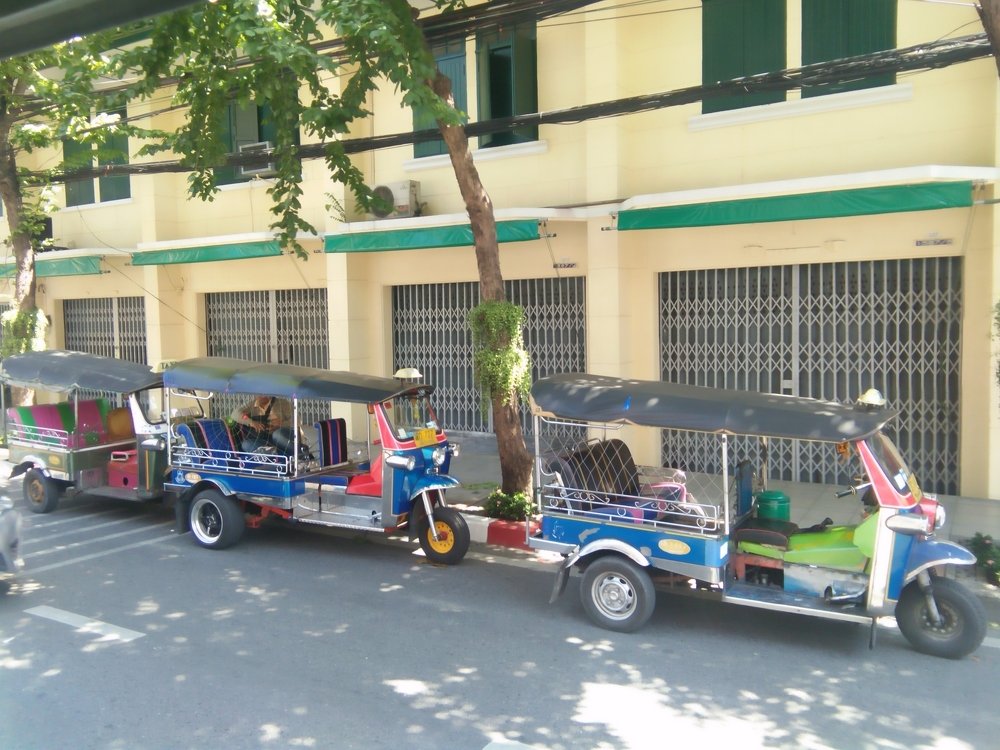 Tuk Tuk on standby mood