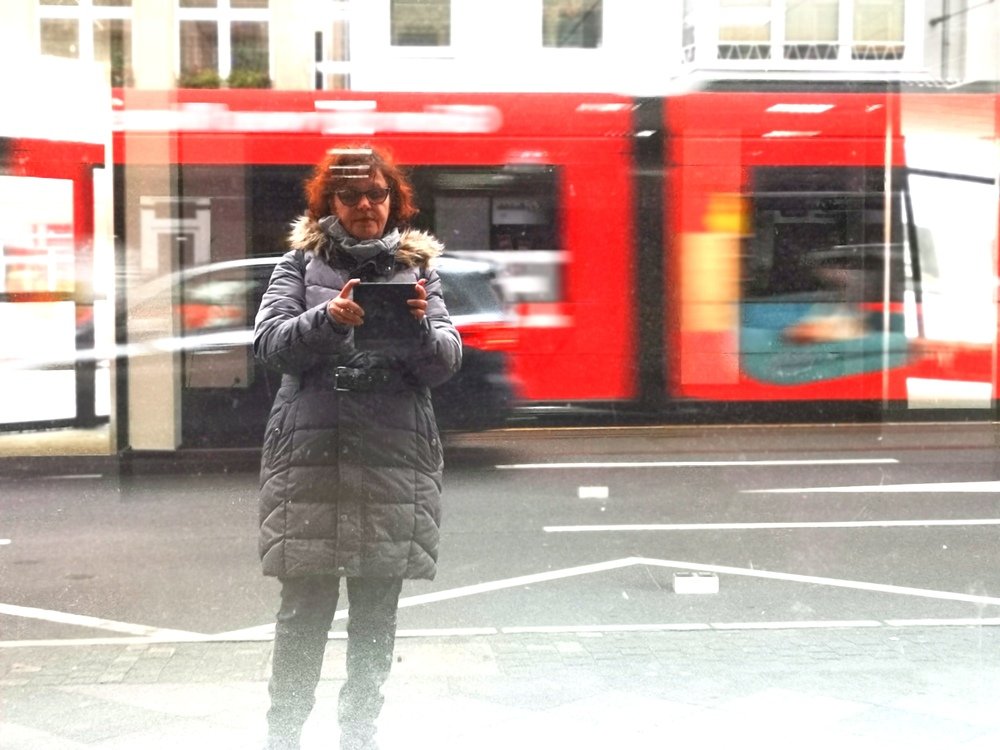 Shop window as a mirror