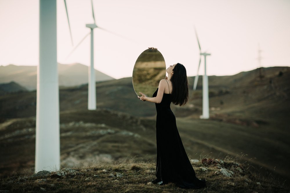 Photograph by Hakob Kalashyan