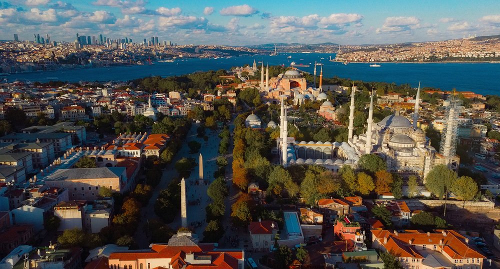 Photograph by Ivan Parusidi