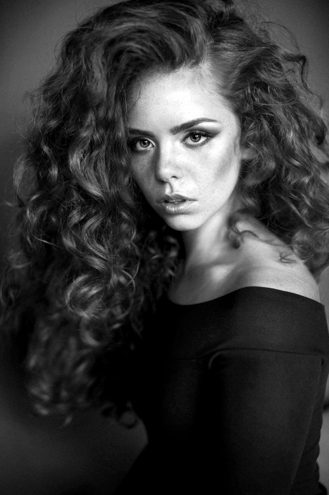 Photograph by Oksana Shkuratovska