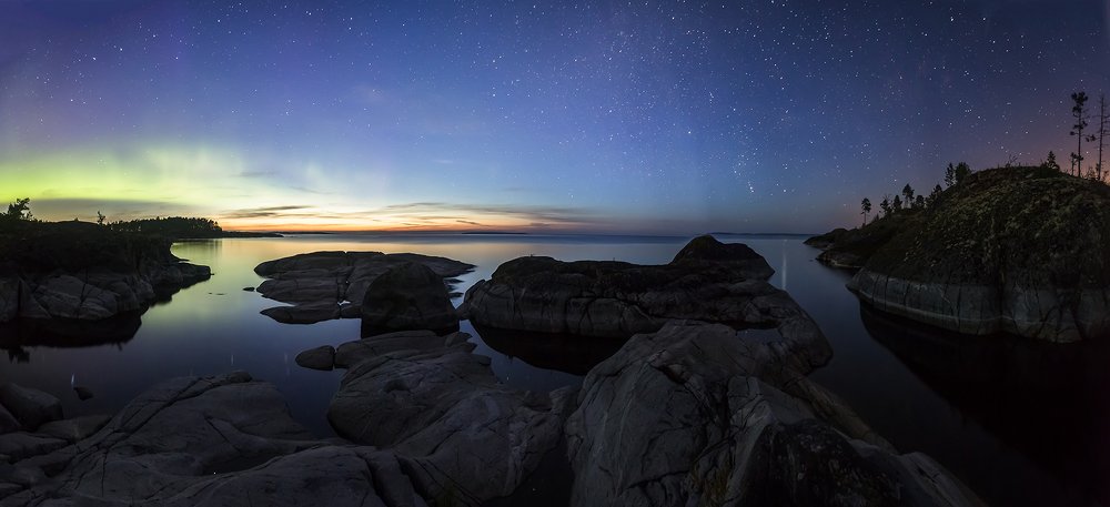 Ладога. Ночь встречает рассвет.