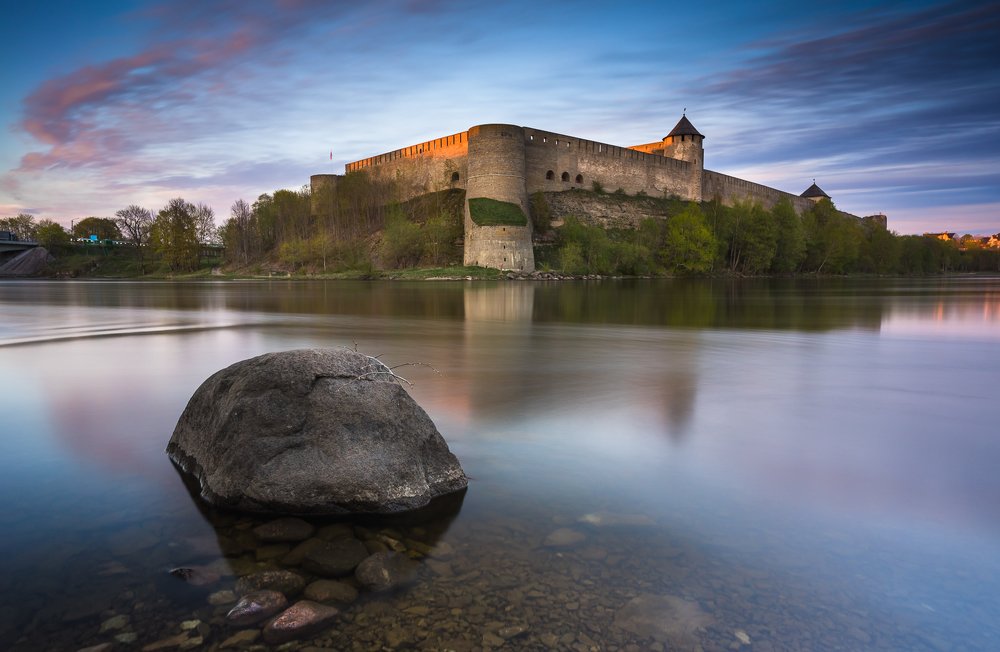 Ивангородская крепость на закате