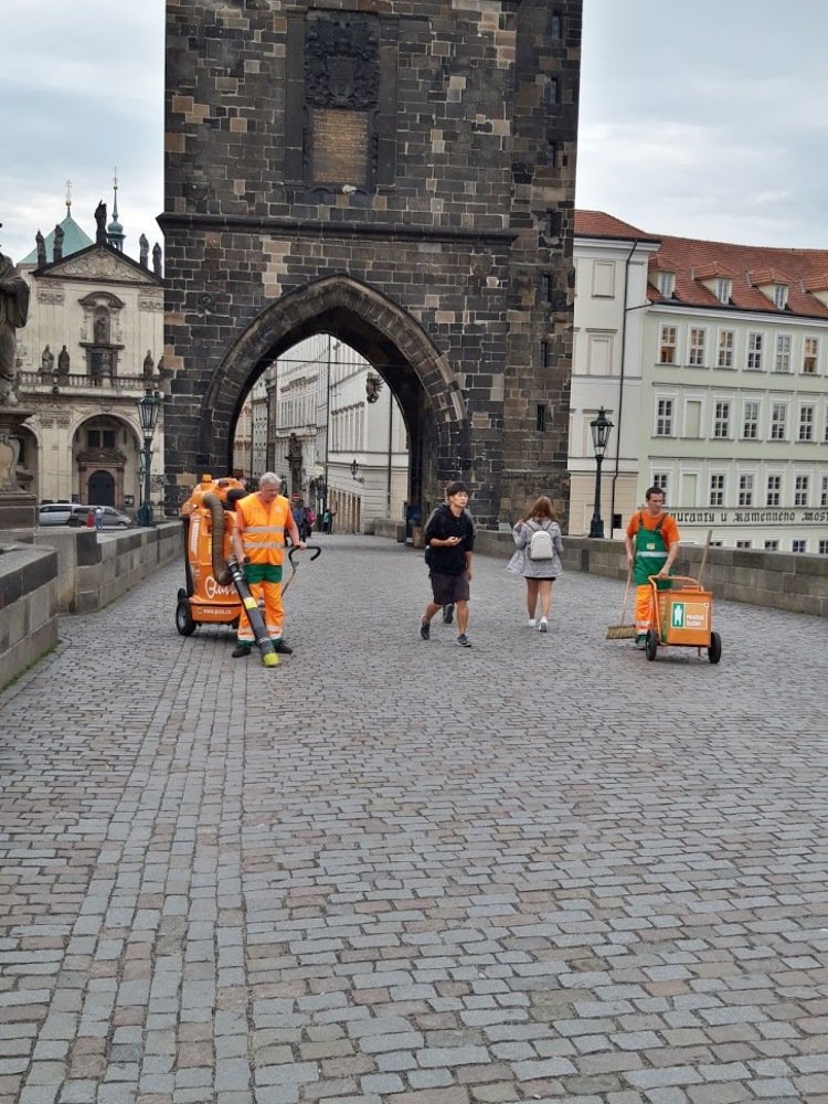 Photograph by Yurii Tofan