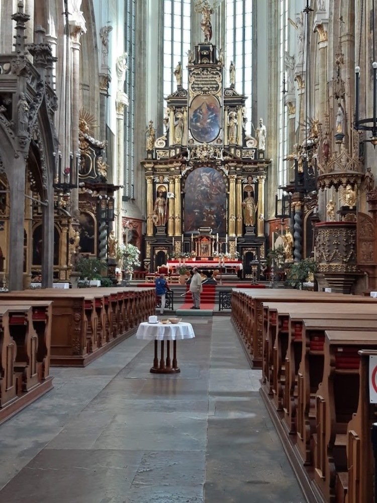 Photograph by Yurii Tofan