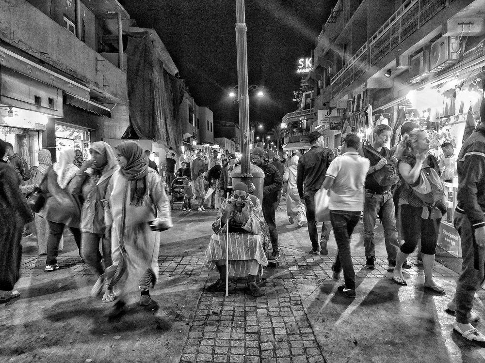 Photograph by Bidder Krimi