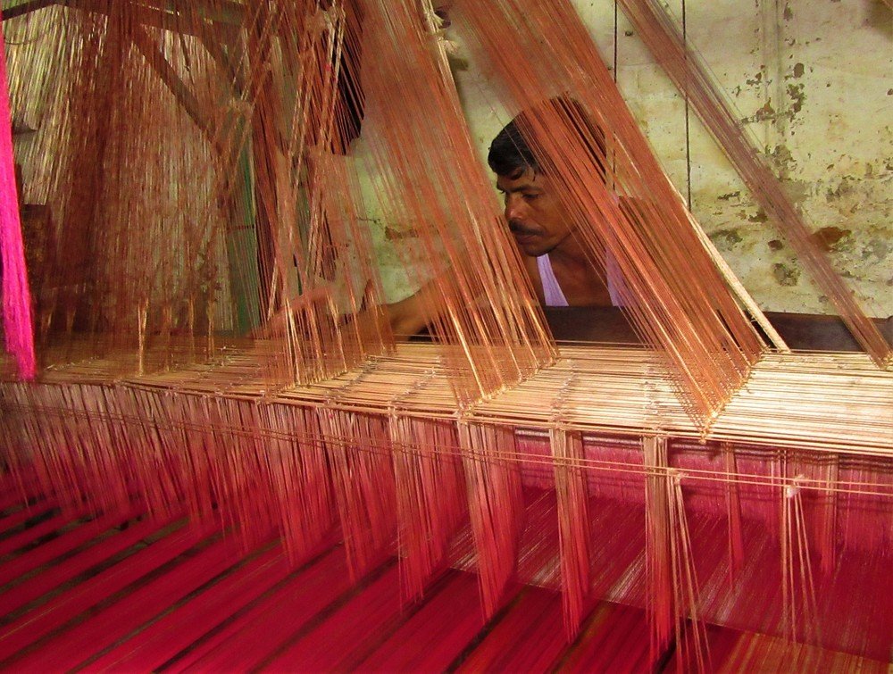 Traditional Tant Sharee maker
