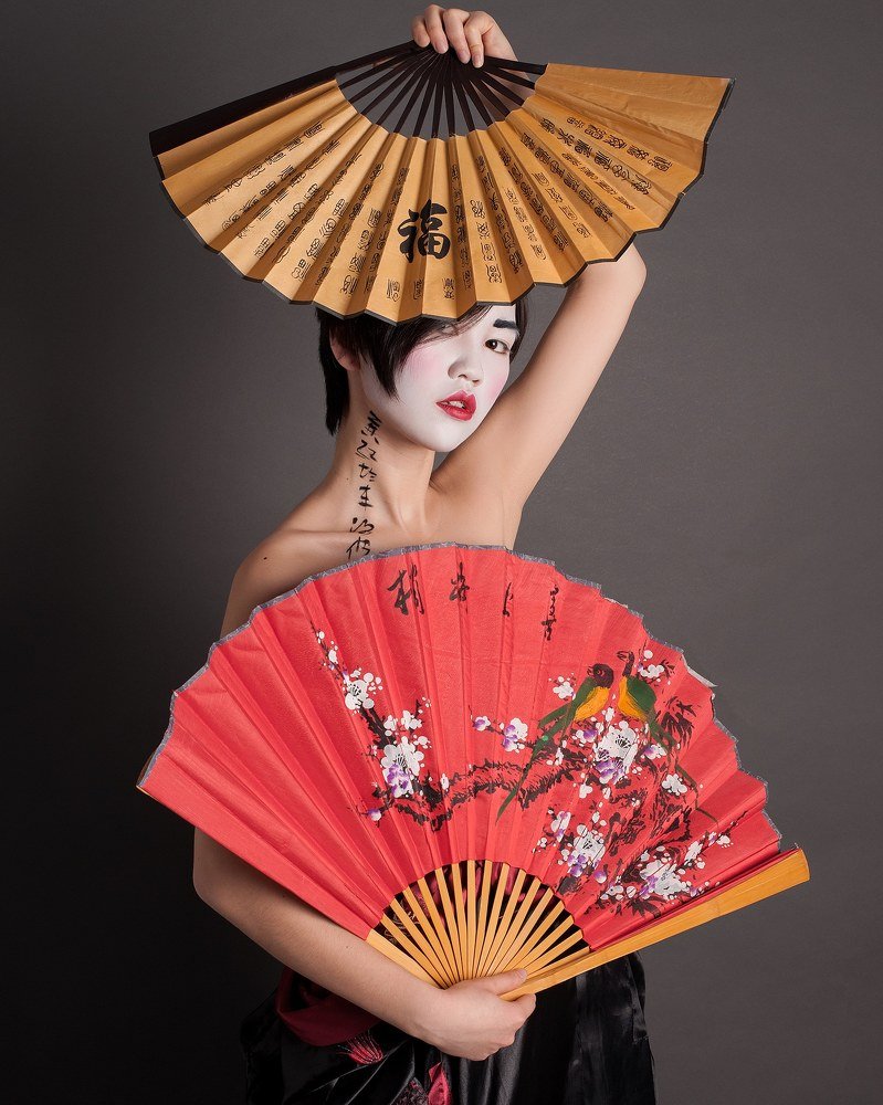 Черный лотос