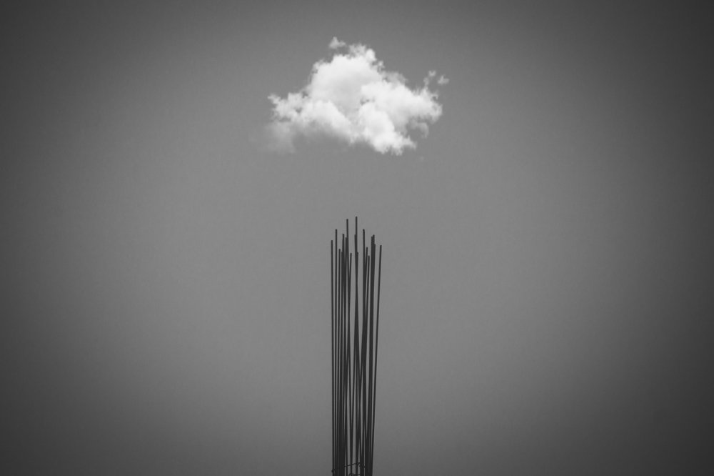 Suspended cloud