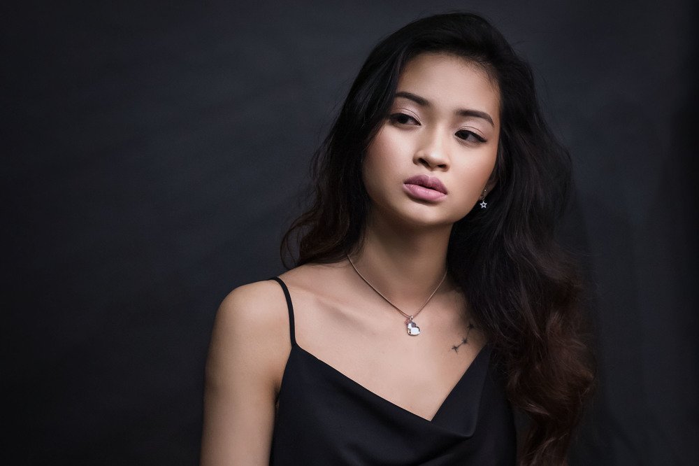 Незнакомка.