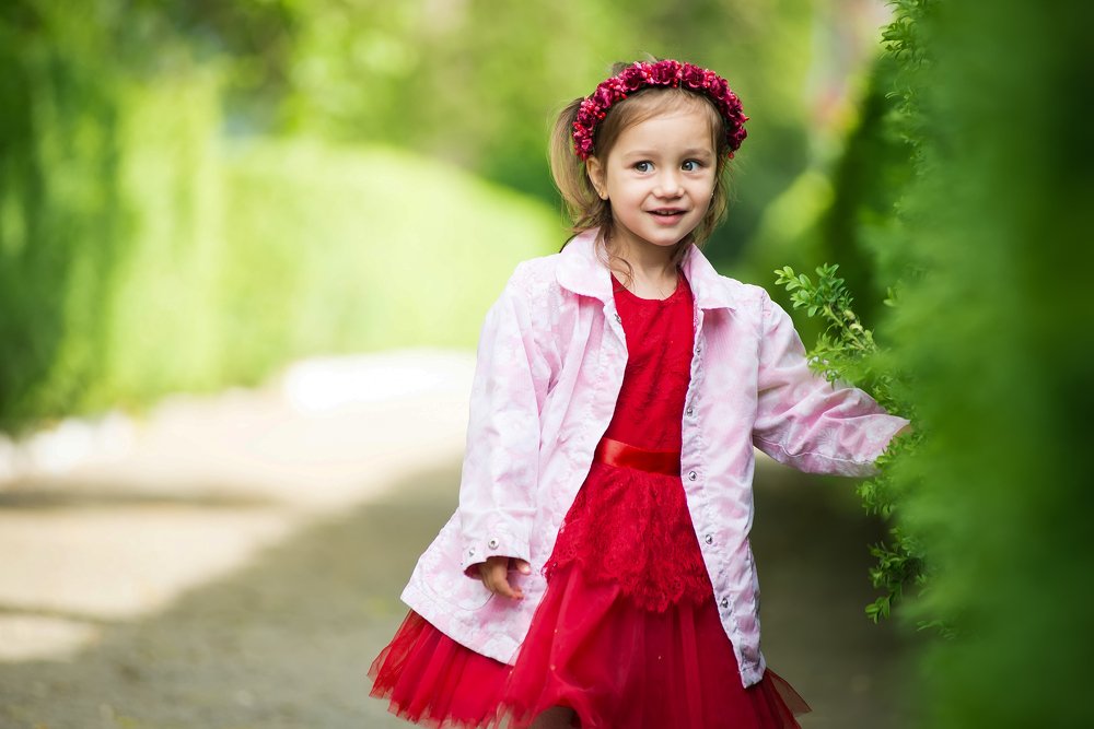 Девочка Кира