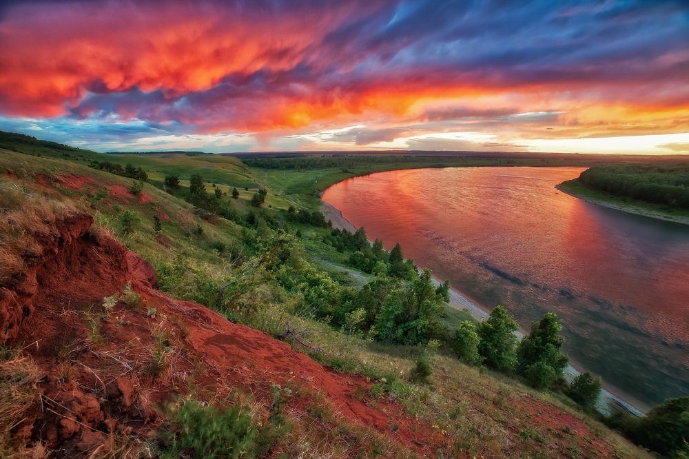 Закат над Белой