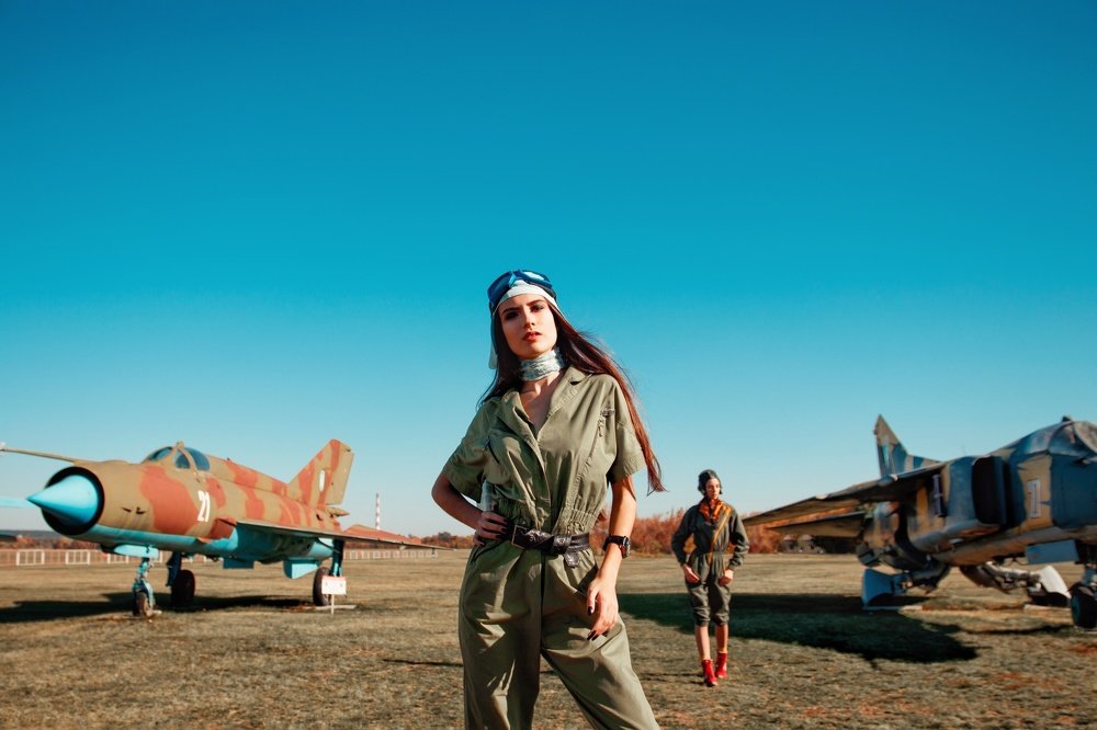 Первым делом самолёты