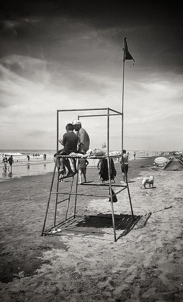 Photograph by Walter Figueroa