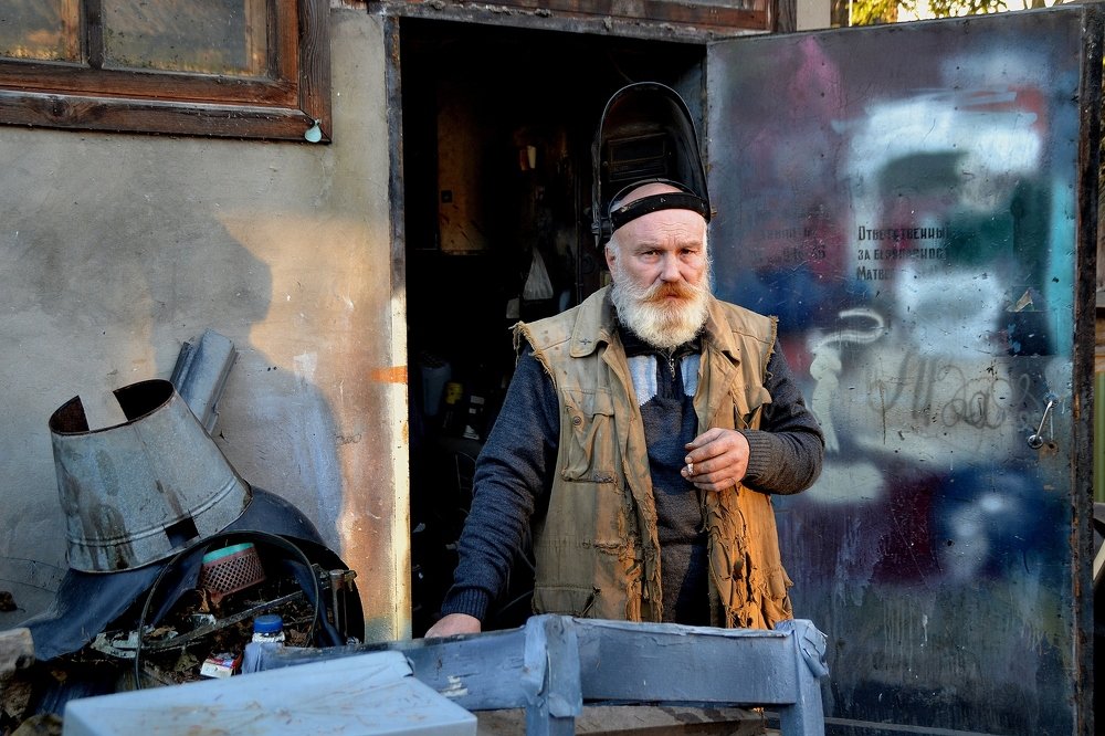 Жестяных дел мастер