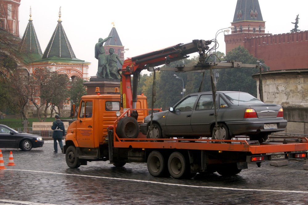 Эвакуатор на Красной площади
