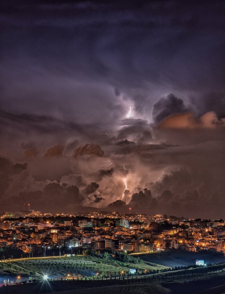 Photograph by faouzi