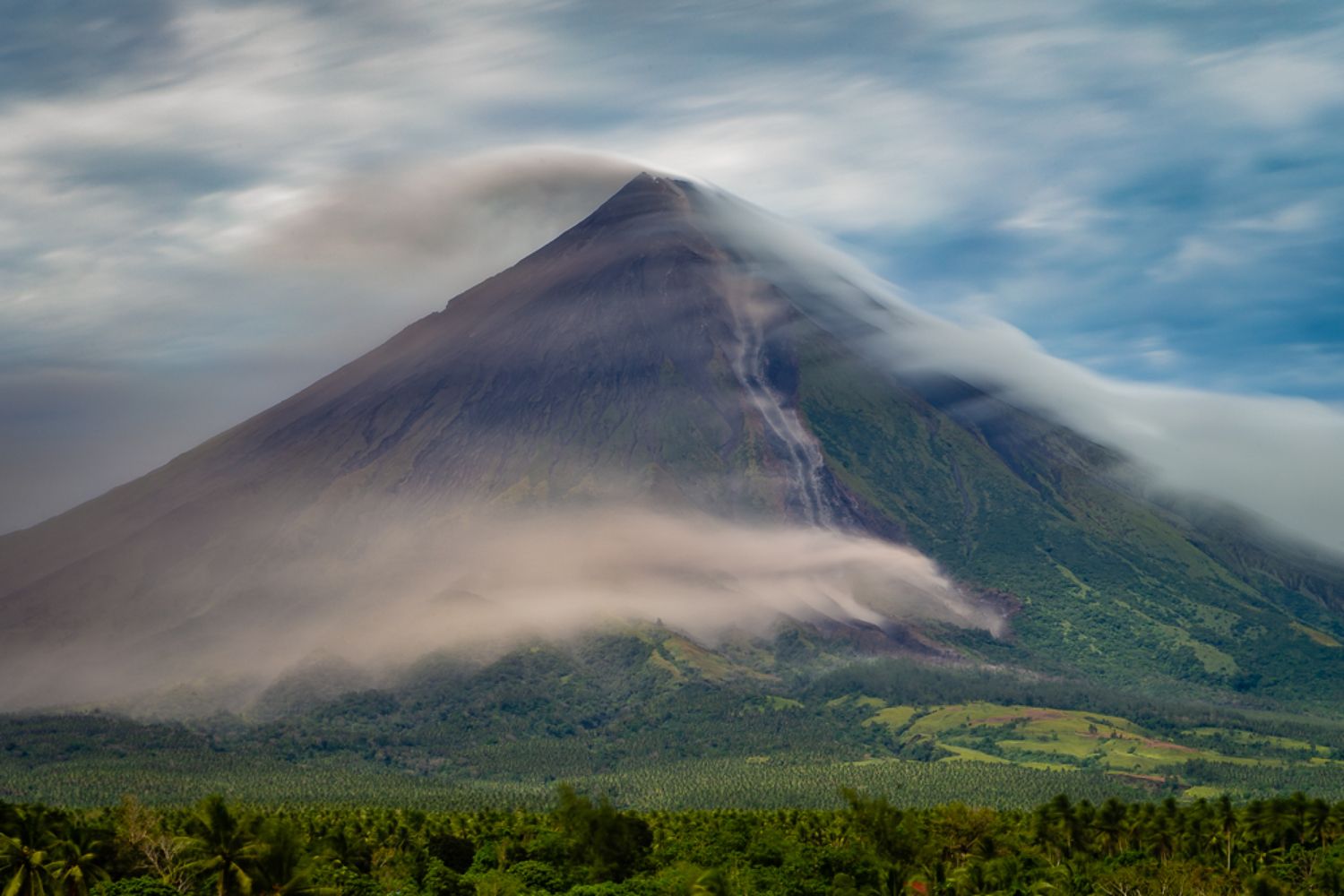 Mayon Volcano Long Exposure