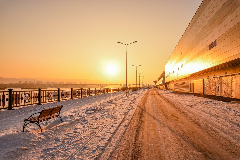 Закат на набережной