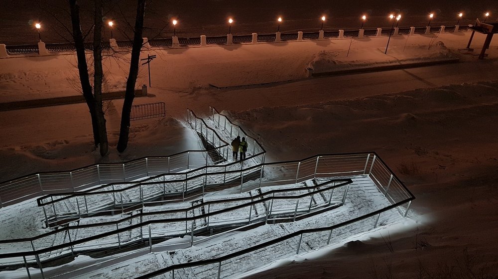 Ночь, набережная, фонари