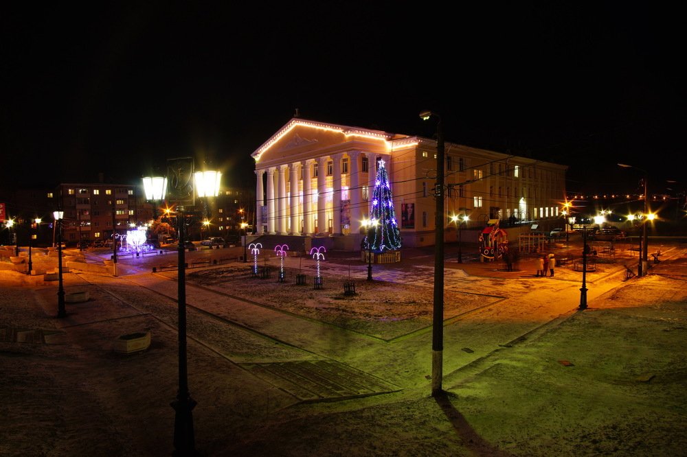 Вечерний город.