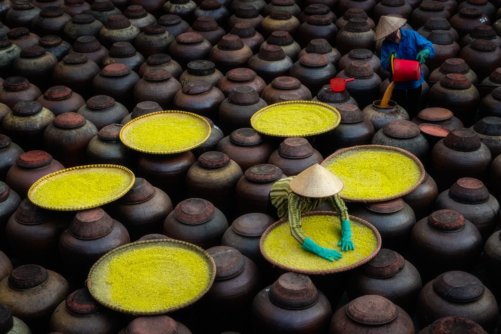 Making Ban Sauce in Hung Yen