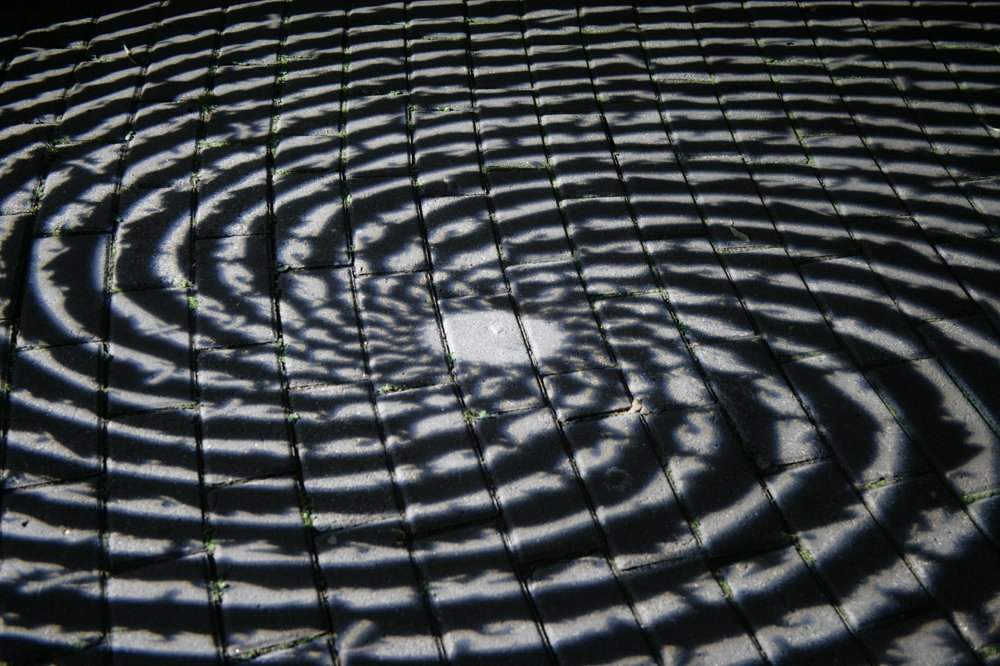 "Галактика" на мостовой