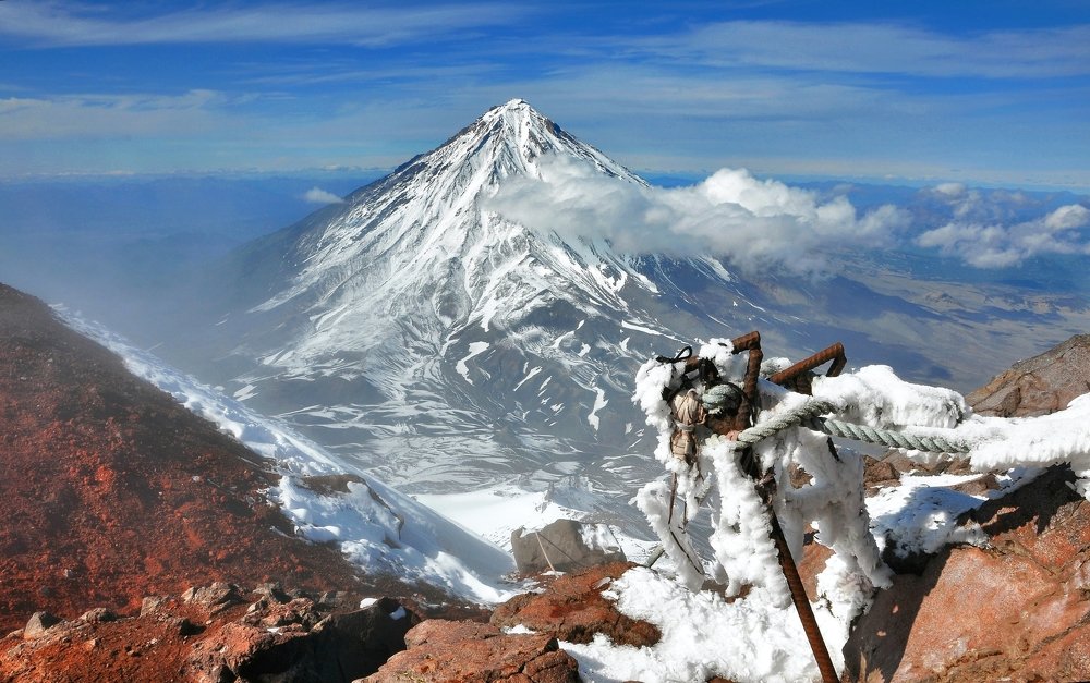 Вид с вершины Авачинского вулкана