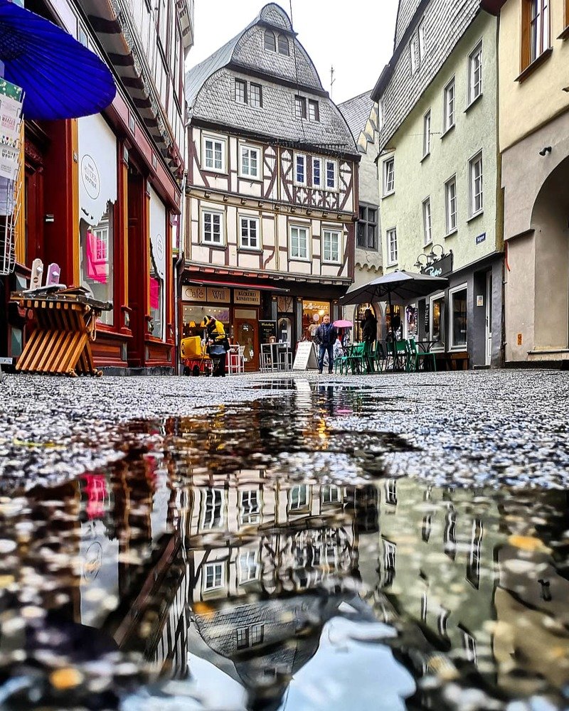 Photograph by Dmitry Shvarev