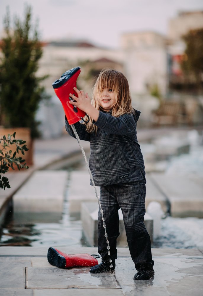 Photograph by Hakob Kalashyan