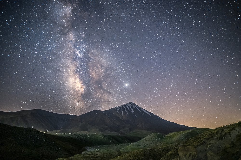 Damavand peaks Sleeping under the galaxy