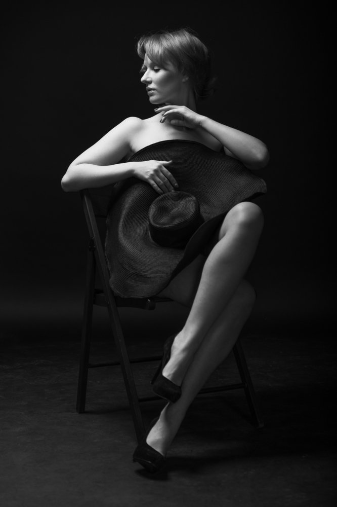 Женщина со шляпкой