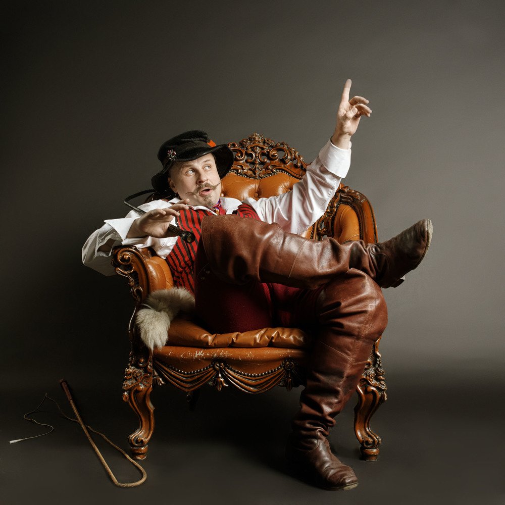 Барон в образе.